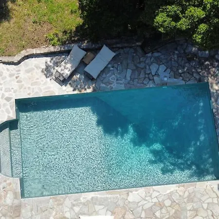 Villa Bergerie Baracco Argia, Piscine, Maquis Et Tradition Corse Pour 6 Personnes *
