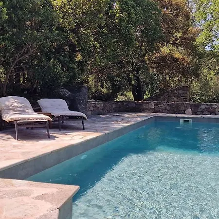 Bergerie Baracco Argia, Piscine, Maquis Et Tradition Corse Pour 6 Personnes Vila