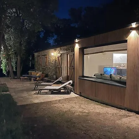 Bergerie Baracco Argia, Piscine, Maquis Et Tradition Corse Pour 6 Personnes * Barbaggio